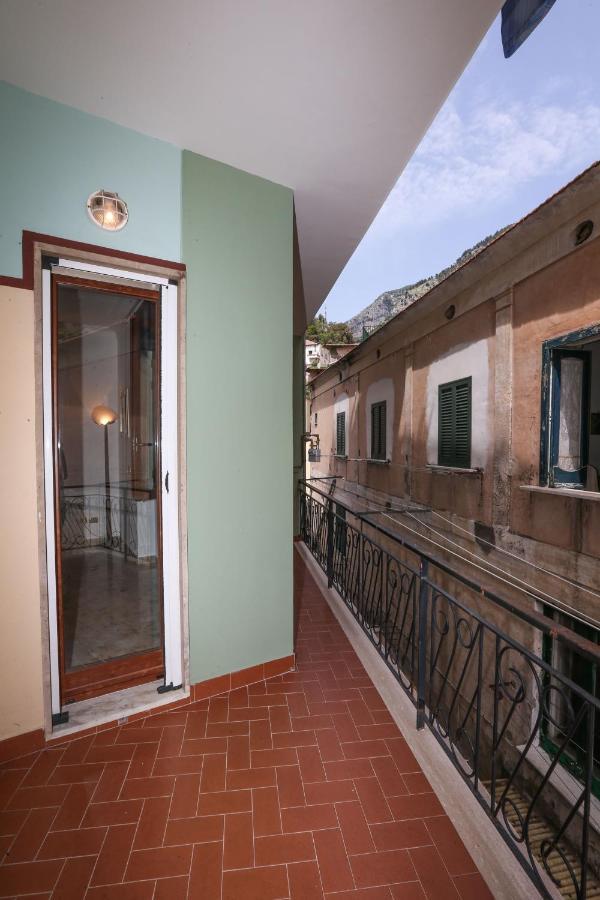 Apartament New! Casa Anna Sets In The Heart Of Amalfi Zewnętrze zdjęcie